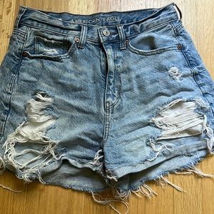 american eagle ripped jean shorts